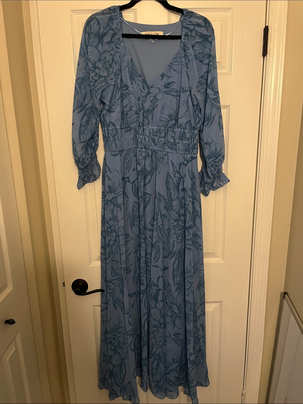 Taylor Floral Blue V-Neck Long Sleeve Dress with Ruching gathering empire waist